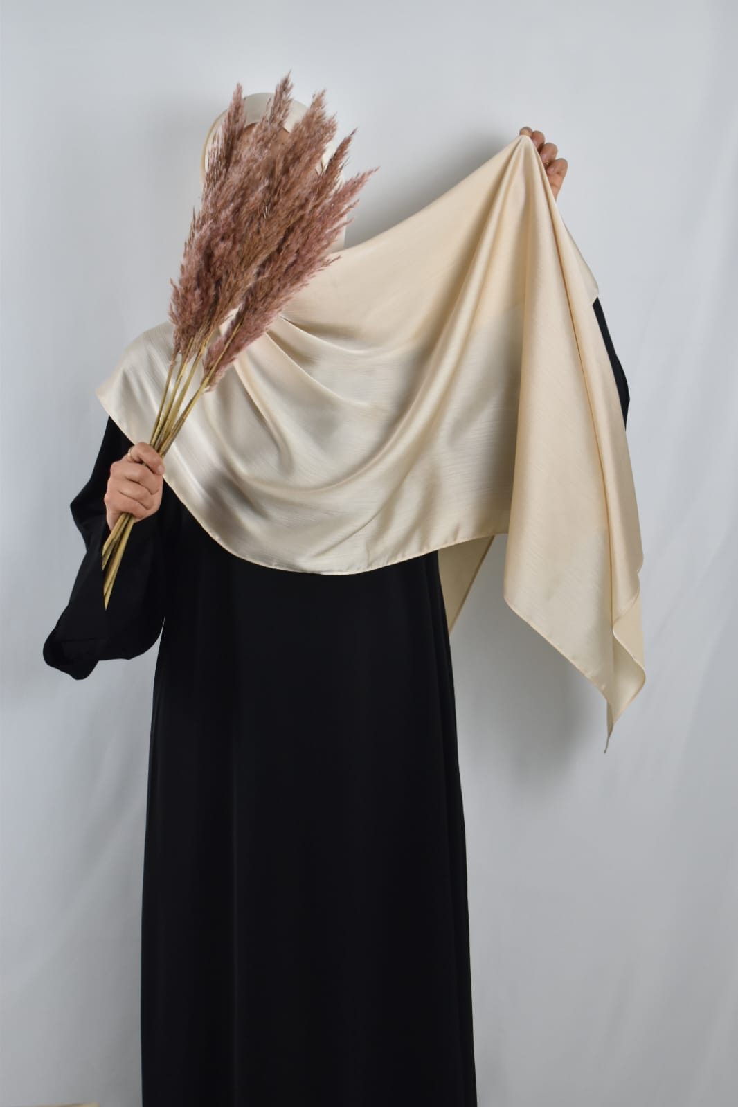 Hijab Satin Plissé Beige