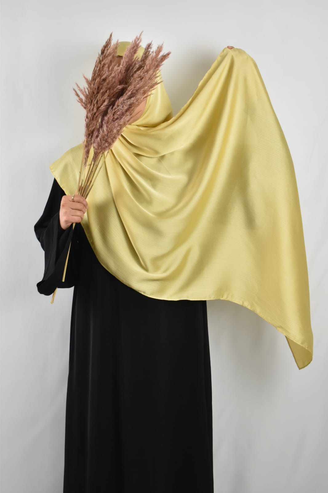 Hijab Satin Plissé Jaune Moutarde