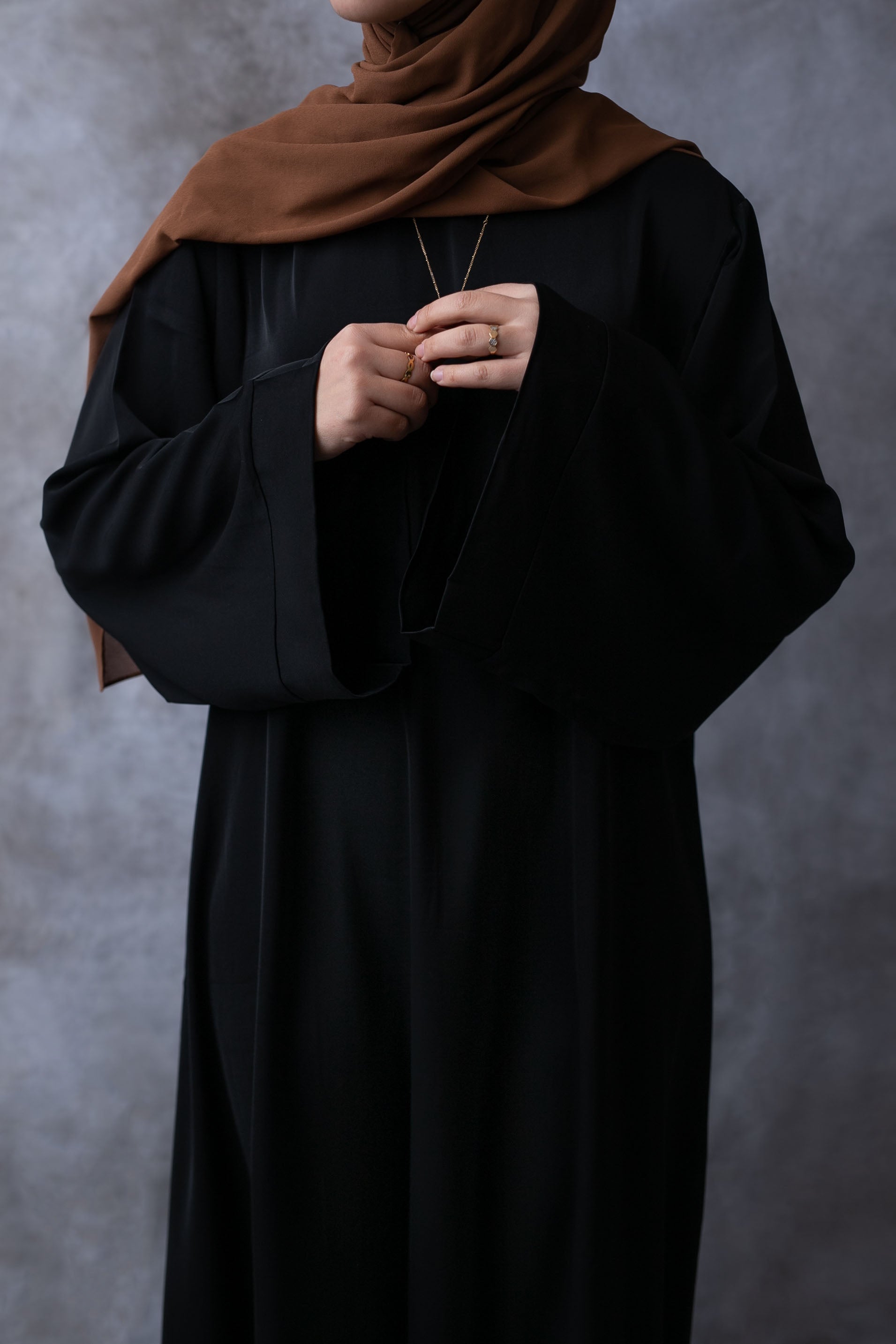 Abaya Soie de Médine Farah