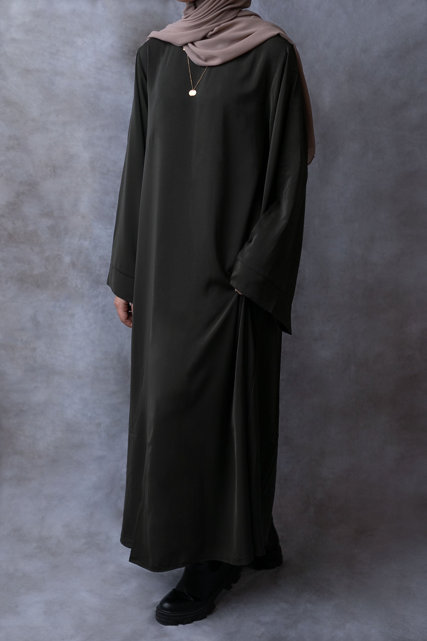 Abaya Soie de Médine Farah
