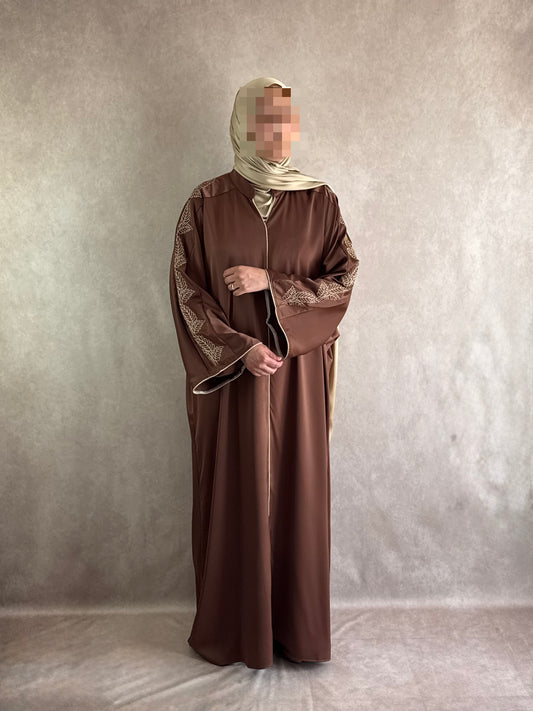 Abaya Satin brodée Alya Marron