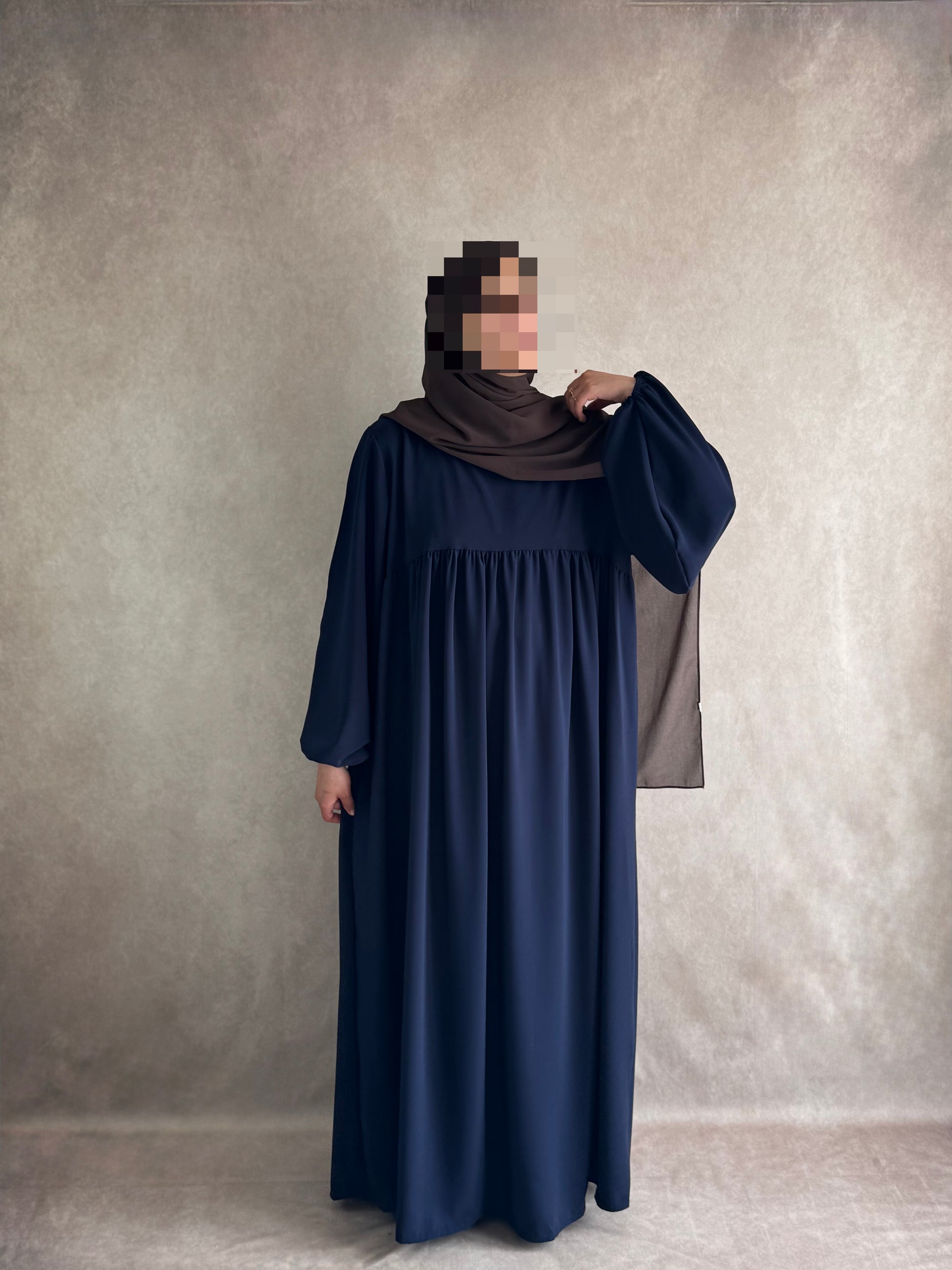 Abaya Soie de Médine Hayet Bleu Marine