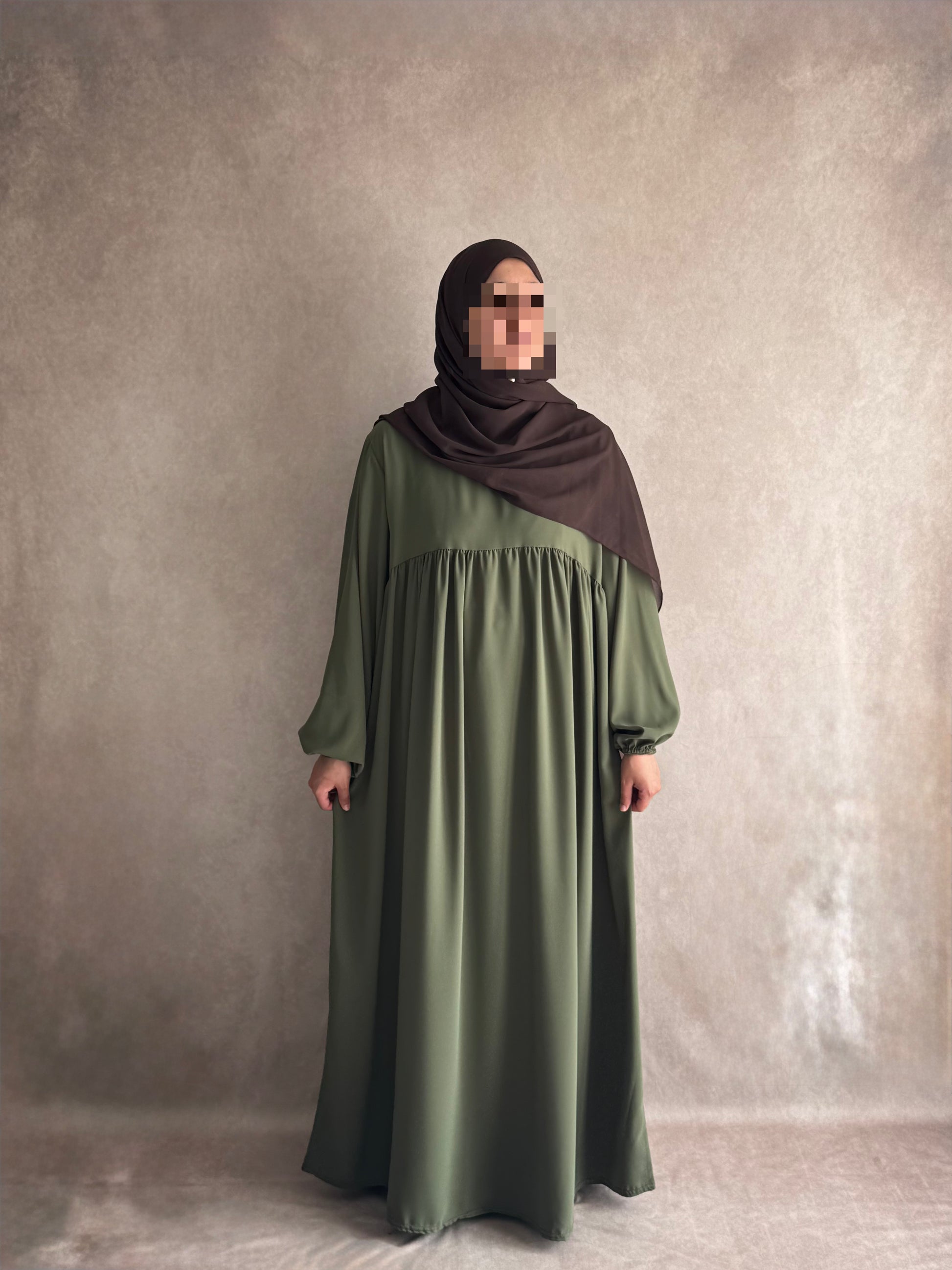 Abaya Soie de Médine Hayet Vert Kaki