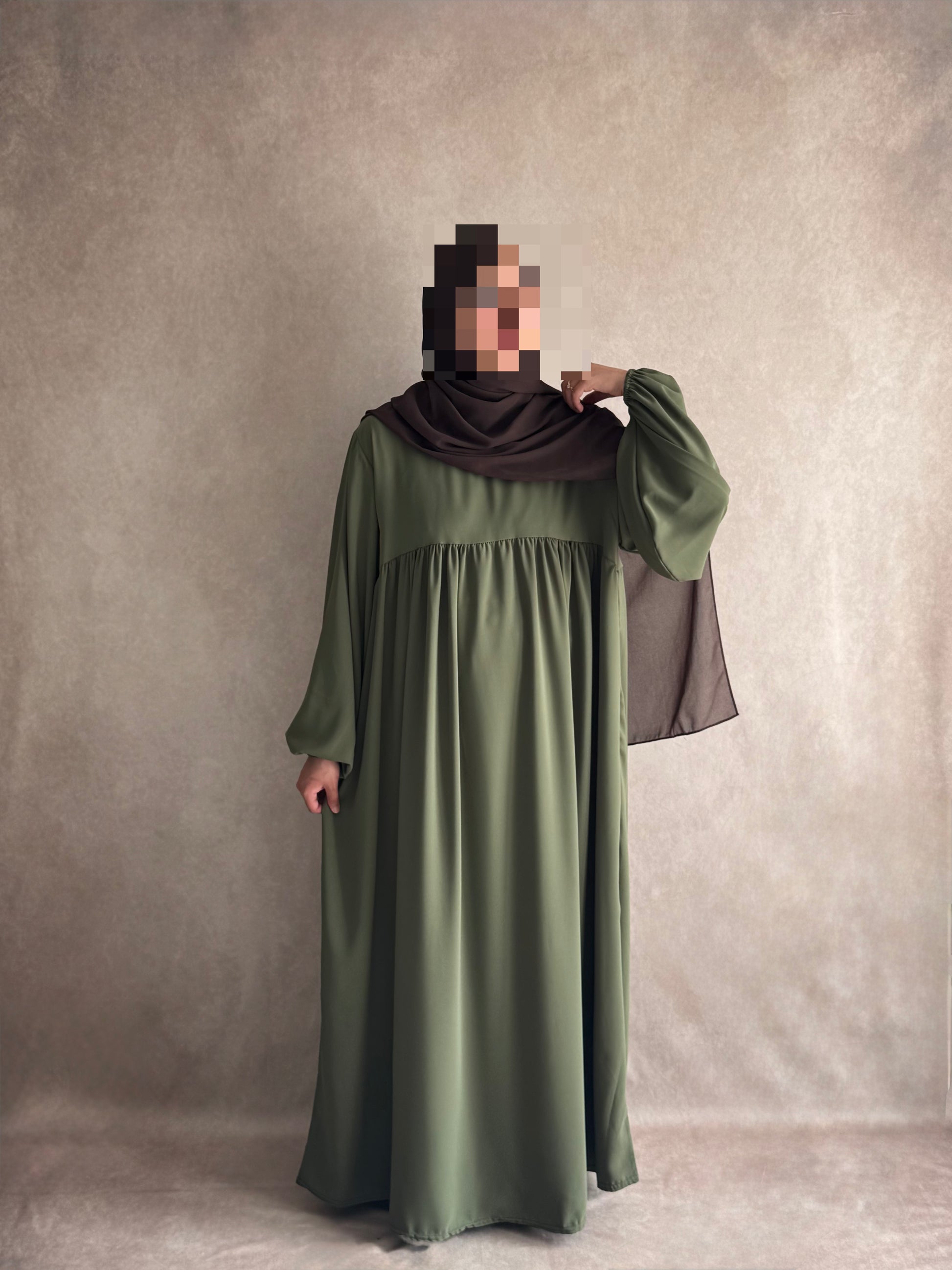 Abaya Soie de Médine Hayet Vert Kaki