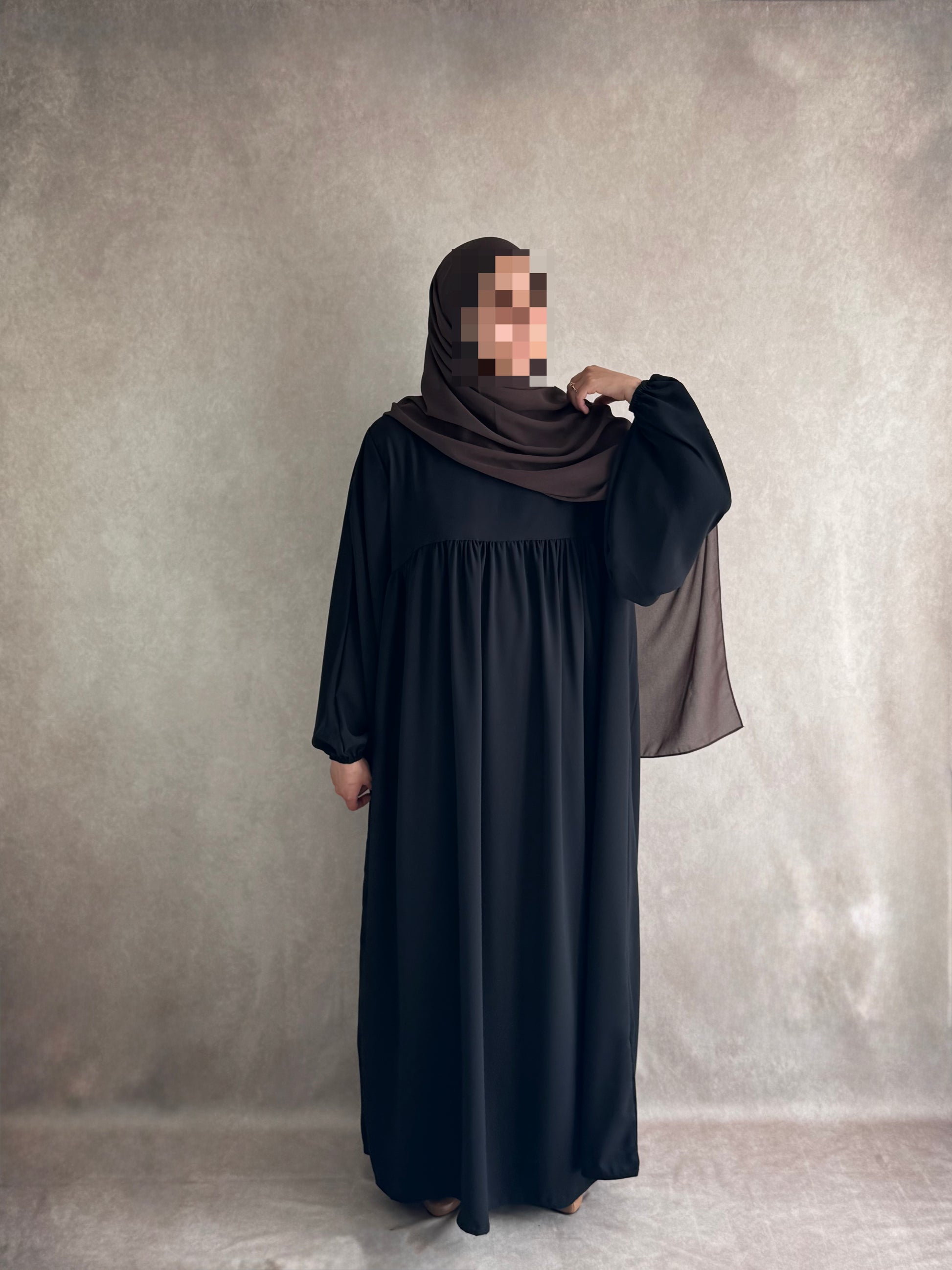 Abaya Soie de Médine Hayet Noire