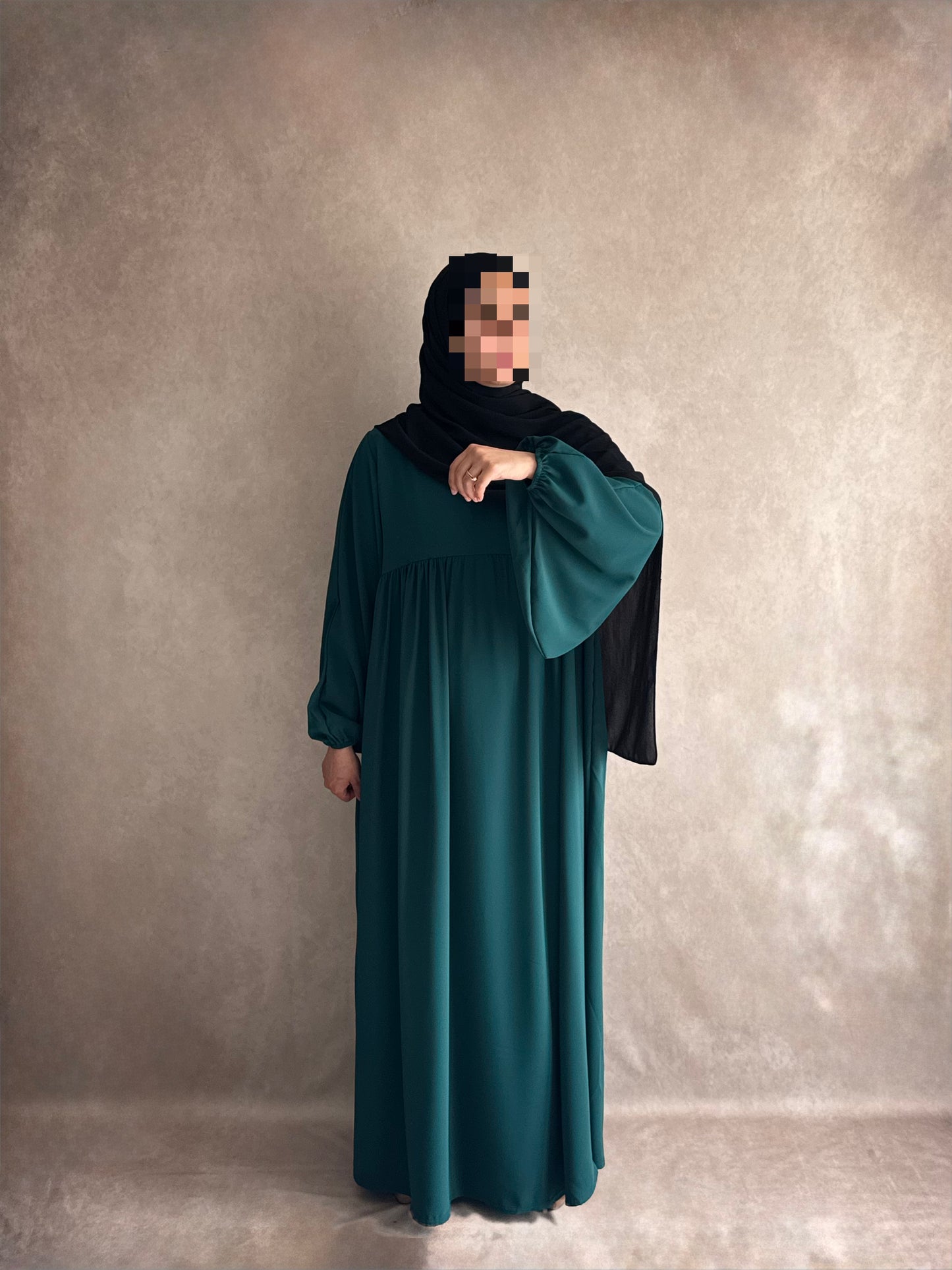 Abaya Soie de Médine Hayet Bleu Paon