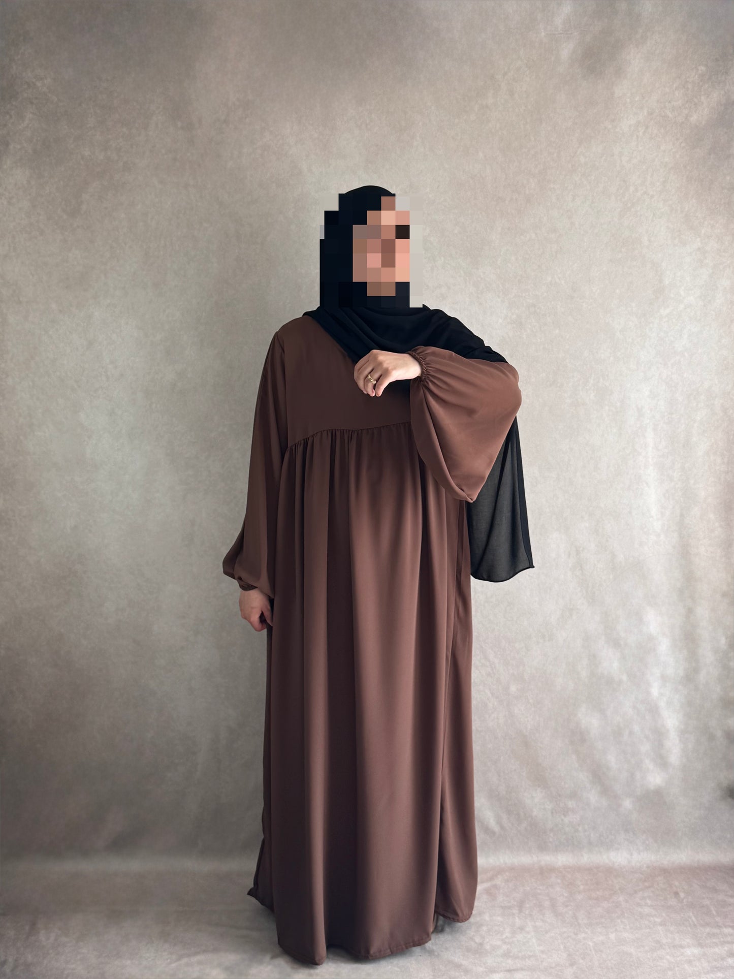 Abaya Soie de Médine Hayet Marron