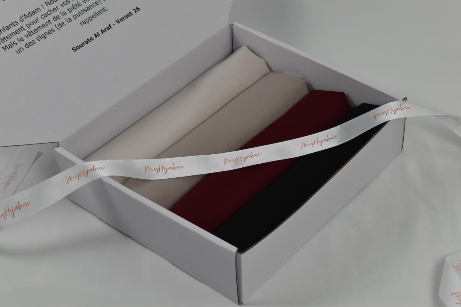 Box Hijabs Soie de Médine x4 Essentielle